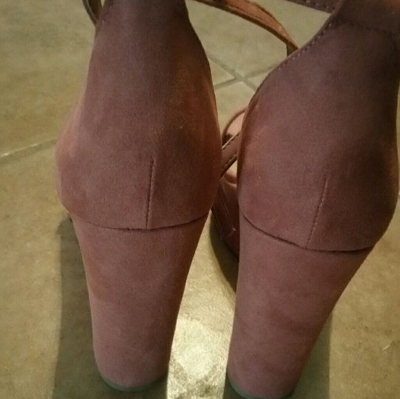 Wedges - Picture 2 of 4